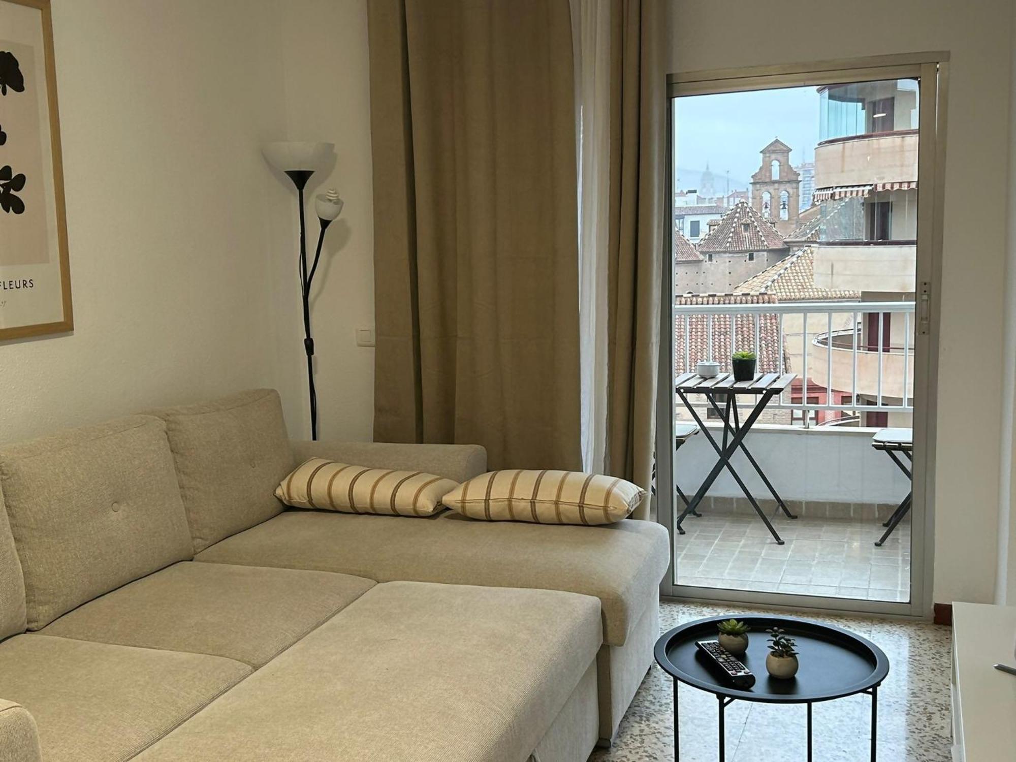 Vialia Piso Centrico Wifi Maria Zambrano Andra Appartement Málaga Buitenkant foto